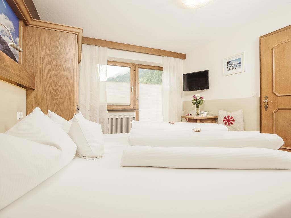 Gaestehaus Oblasser Mayrhofen Dış mekan fotoğraf